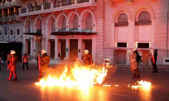 Greek_Riots_May_2016